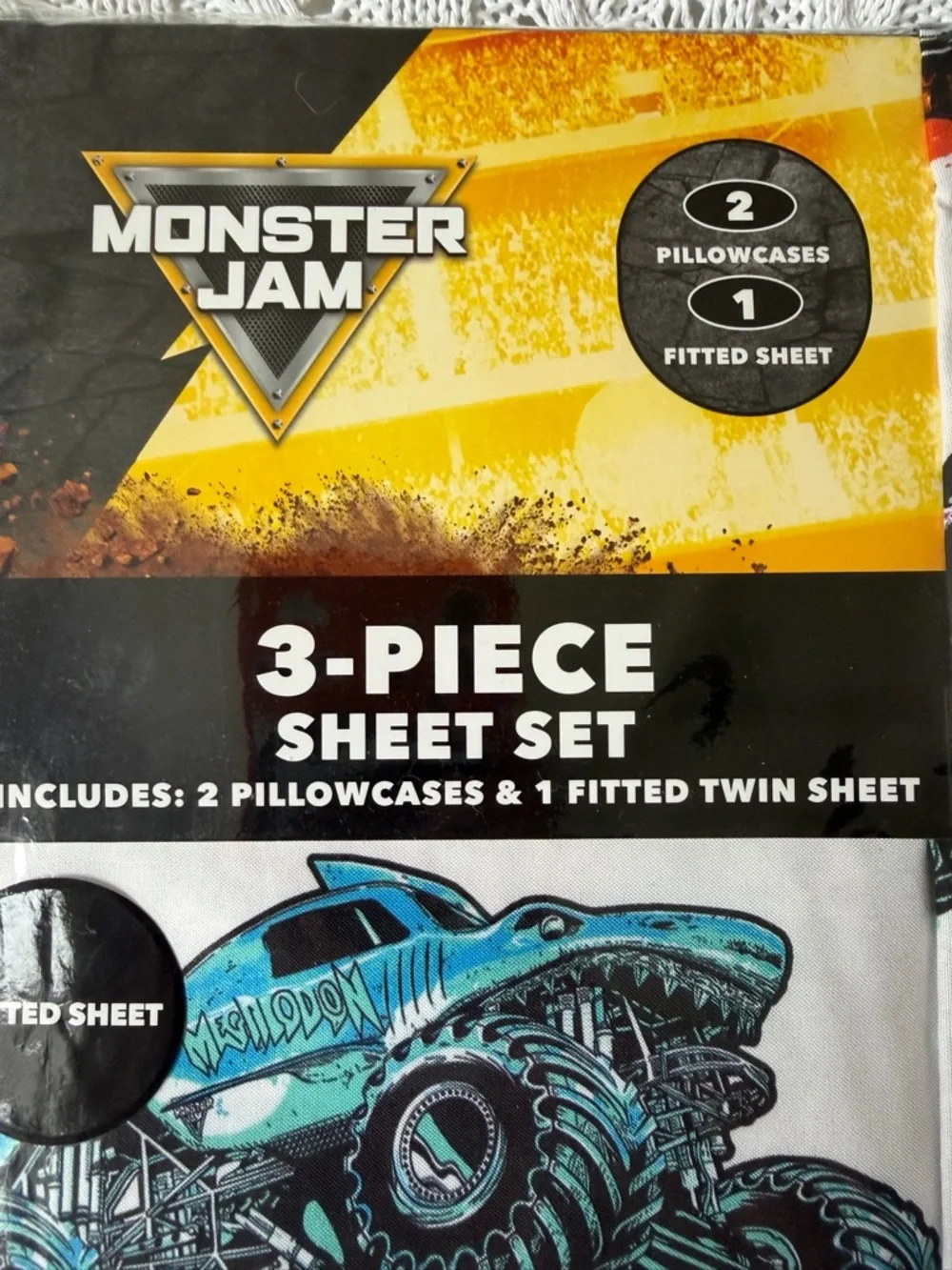 Monster Jam Sheet Set Twin Bedding NEW Toro Loco Megalodon Grave Digger Trucks